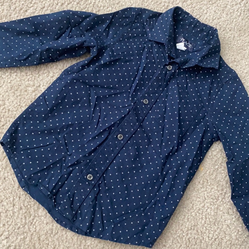 🛍Size 5/6 blue patterned button up